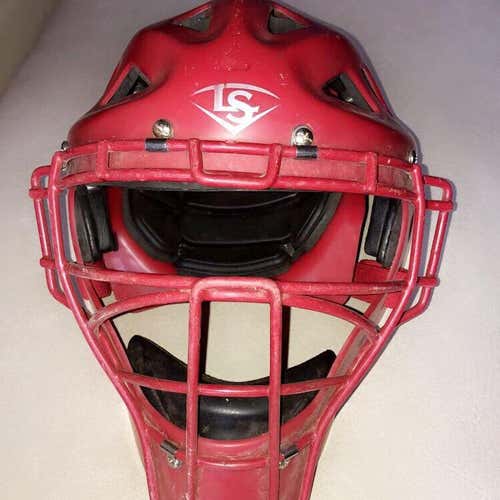 Louisville Slugger Catcher’s Helmet