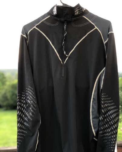 Bauer Premium Adult Longsleeve Integrated Neck Top