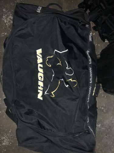 Vaughn GOALIE BAG