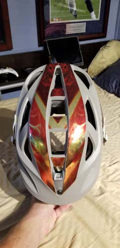Custom Cascade S