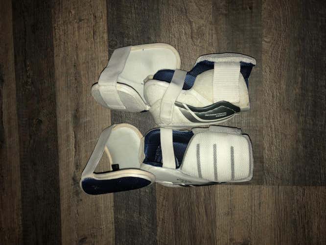 Bauer Nexus 6000 Elbow Pads - Large