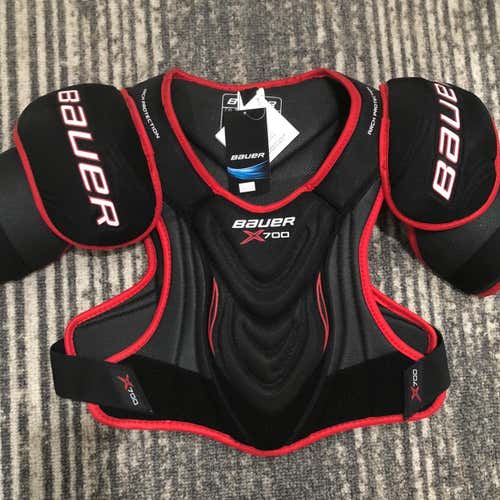 Bauer X700 Shoulder Pads Senior Large