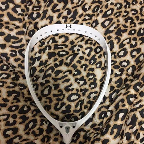 Brand New Under Armour Headline Goalie