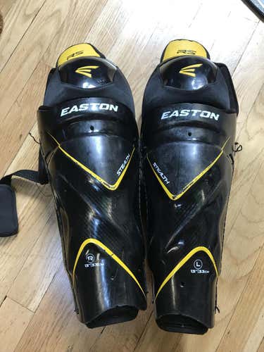 Easton Stwalth  Shin Pads Junior 13” *No Trades*