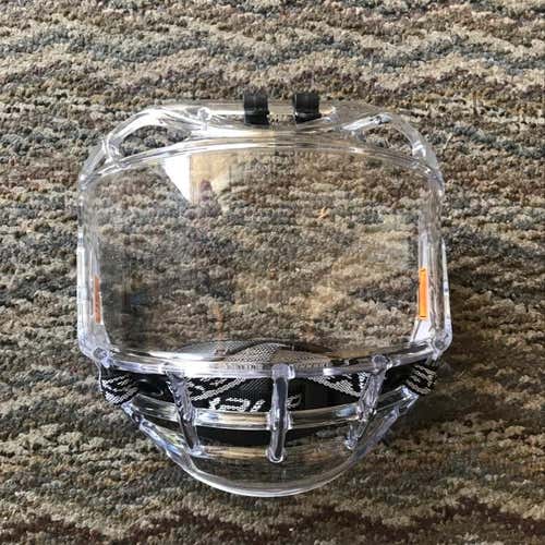 Bauer Concept 3 Full Shield Jr Size Brand New