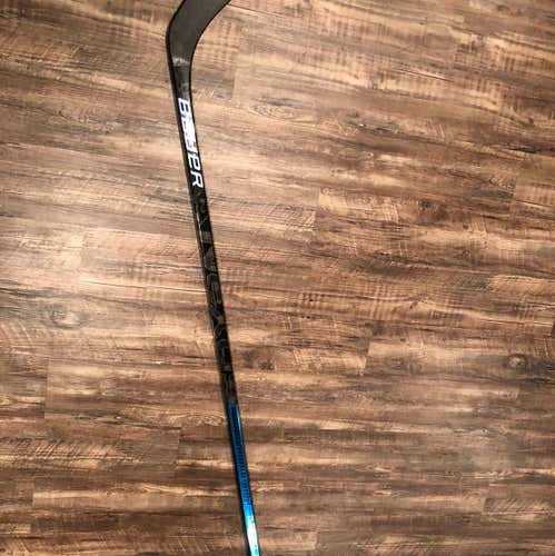 BAUER Nexus 2N Pro Hockey Stick MATTHEWS 87 Flex Right