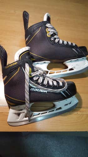 Bauer Skates one.5 Size 3.5