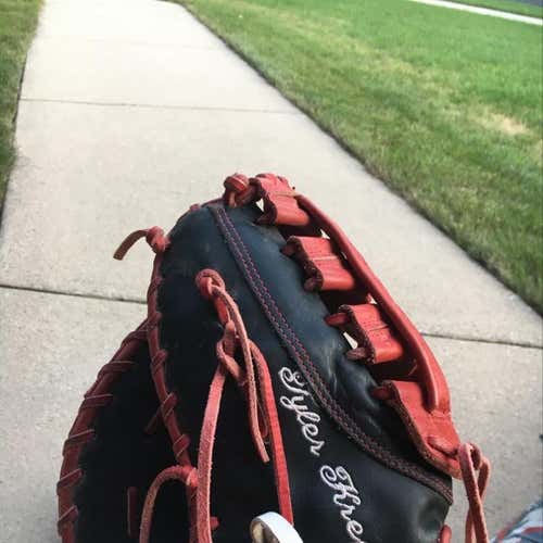 Custom Trevino First baseman Mitt