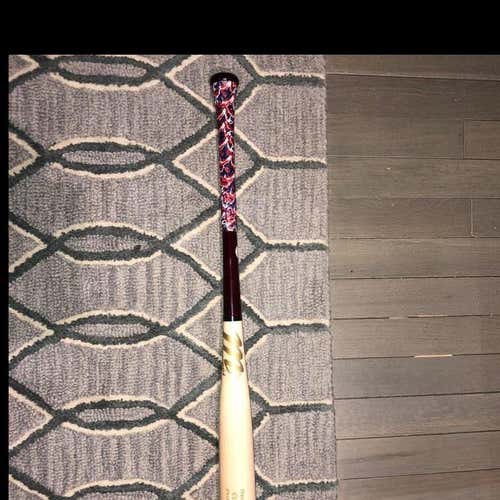 New Marucci 33’ Wood Bat