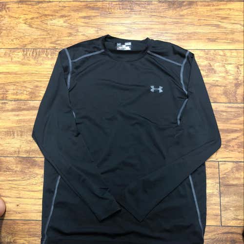 Under Armour Fitted Long Sleeve (MEDIUM)