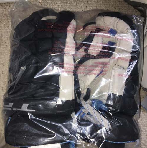 True Frequency Gloves