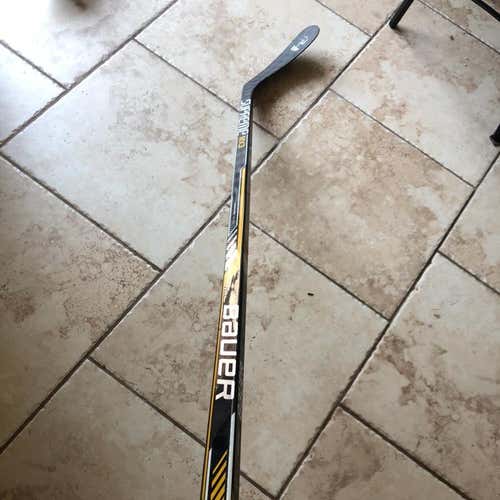 Bauer Supreme MX3 TOTALONE - Senior 77-85 Flex, Ovechkin Curve, Lie 6, Grip