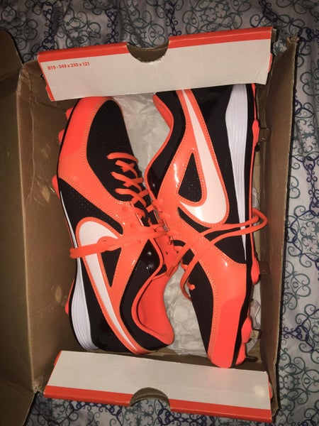 Never Worn, Men’s Nike Strike, Low Cut Metal Spikes. Size 12.