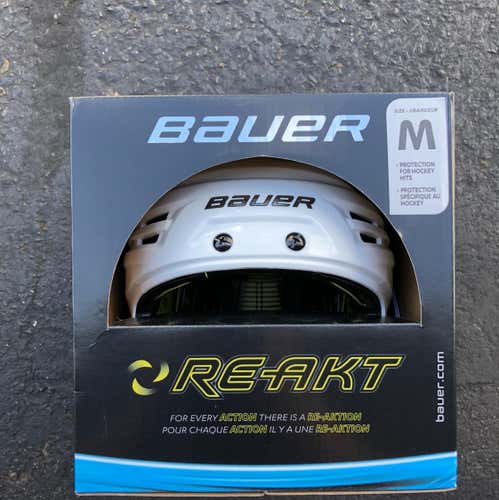 FS: Bauer Reakt, MD, White (Brand-New)