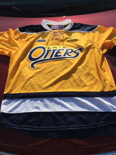 Brand New Erie Otters CCM Ofifcial