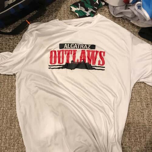 Alcatraz Outlaws Summer Team Workout Shirt