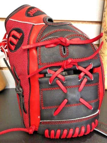 2018 Wilson A2000 Monica Abbott Game Model MA14 12.25" Fastpitch Softball Glove