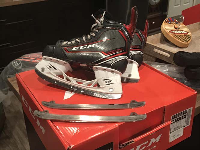 CCM JetSpeed Extra Pro Plus—Also extra set of Step Steel Blades. Used 1 season