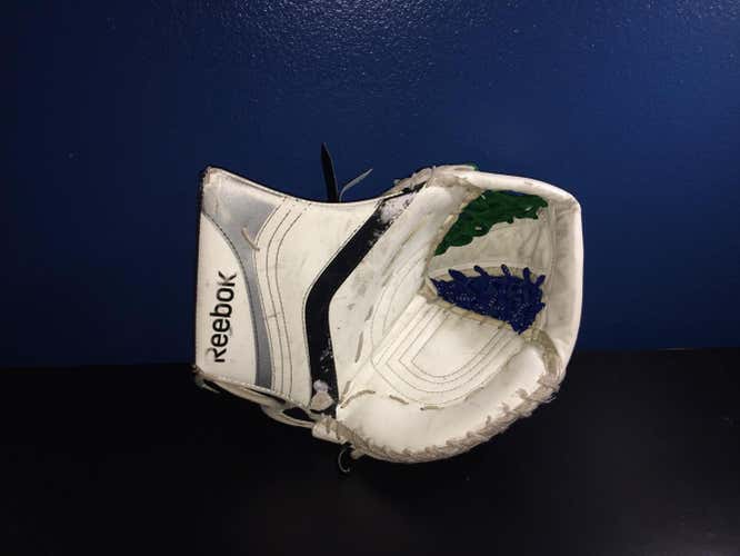 Reebok Premier X24 Goalie Glove Regular Senior