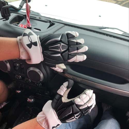 Under Armour Command Pro Goalie Gloves