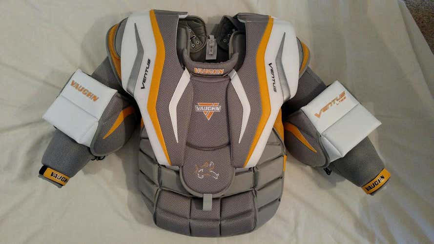 New Vaughn Goalie Chest Protector Senior