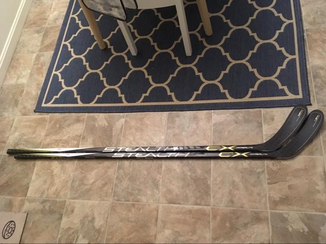 Easton Stealth CX Lot Of 2 Sticks E28 100 Flex Grip Left