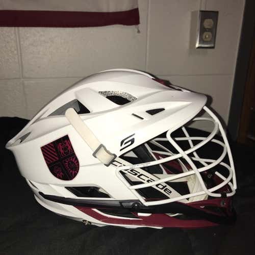 Cascade S (White Black And Red)