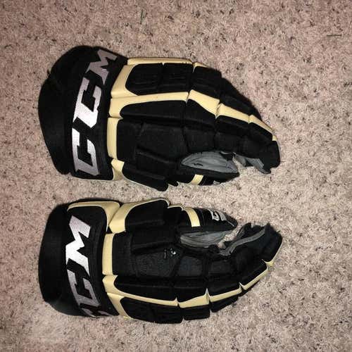 Muskegon Lumberjacks/Pittsburgh Penguins CCM 15” Gloves