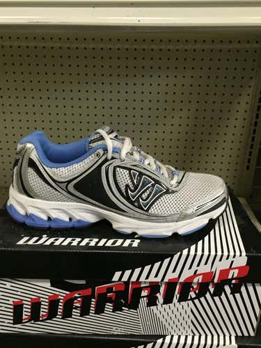 Warrior Breakr 2 Training Shoe made by New Balance (WHT/GRY) 8.5