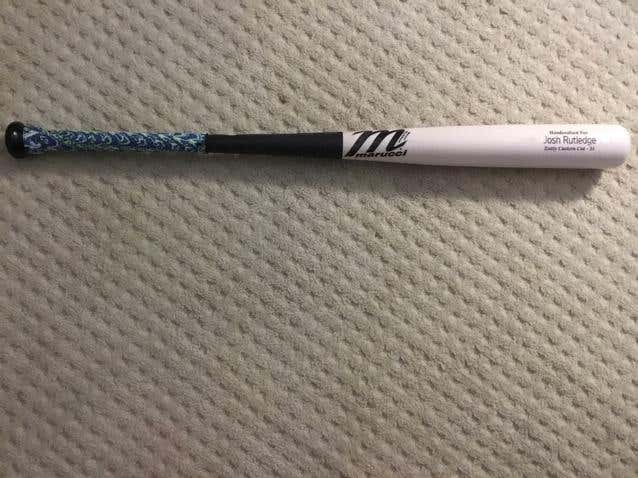 Marucci 33.5 Inch Pro Issue Wood Bat