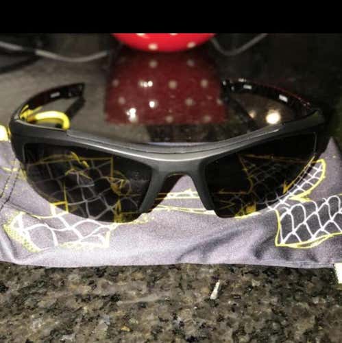 BRAND NEW UNDER ARMOUR SUNGLASSES