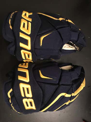 Bauer Apx2 Merrimack College 14" Gloves