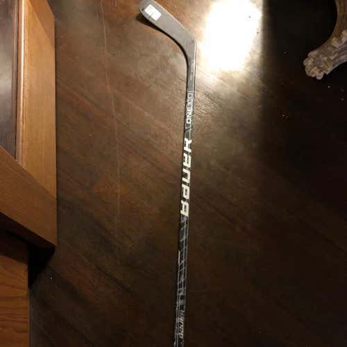 Bauer One 100 Youth Stick