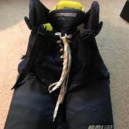 Navy Bauer Pants