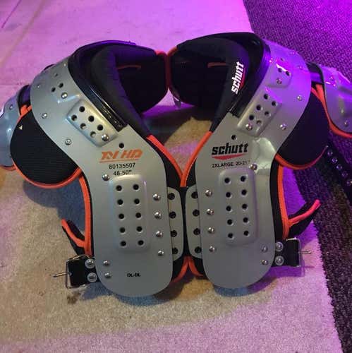 Schutt Football Shoulder Pads Size 2XL