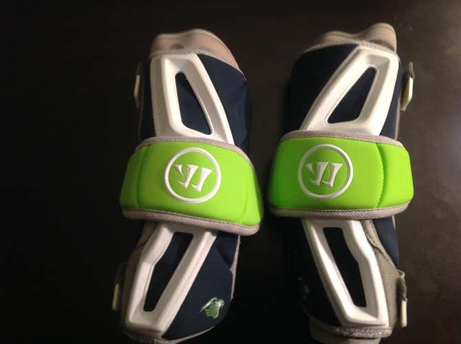 Bayhawks Warrior Evo Pro Arm Guards Arm Pads