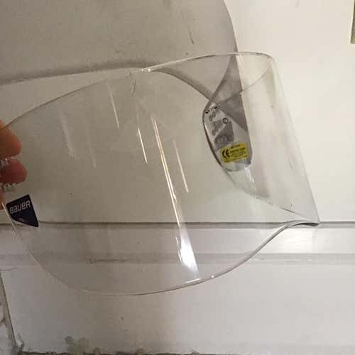 Bauer Visor