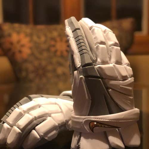 Nike Vapor Gloves