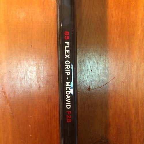 Brand New CCM Jetspeed Stick RH 85flex Grip P28