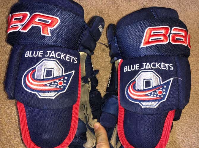 Used Columbus Blue Jackets Gloves