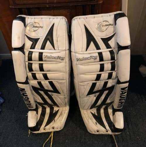 Vaughn Velocity V3 Senior Leg Pads 32+1