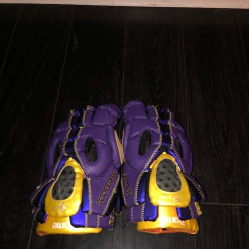 Albany Maverik Rome Gloves