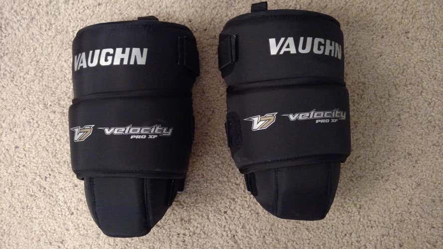 Vaughn Velocity V7 Pro XF Knee Pad / Guard