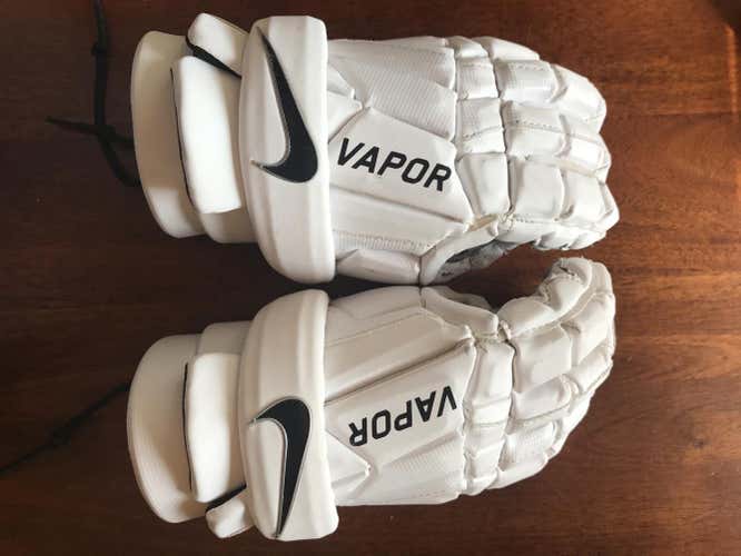 Nike Vapor Gloves