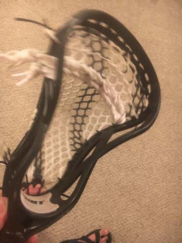 Lax Head