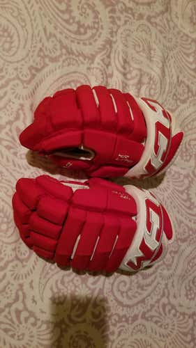CCM 4 Roll Lite Gloves Senior