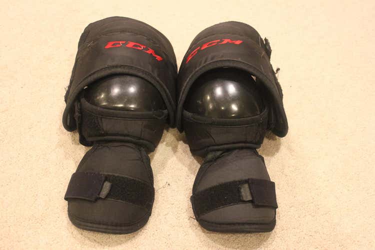 CCM Senior Goalie Knee Protector