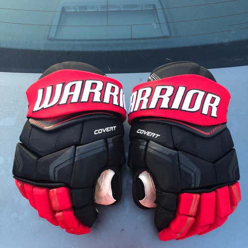 Warrior QREdge Pro Black And Red Gloves