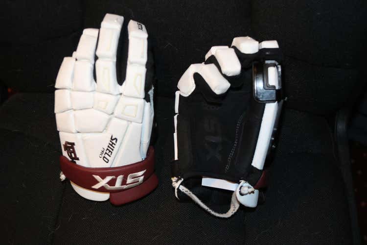 STX Shield Pro Boys Latin Goalie Gloves