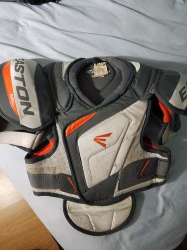 Easton mako m5 Shoulder Pads Senior